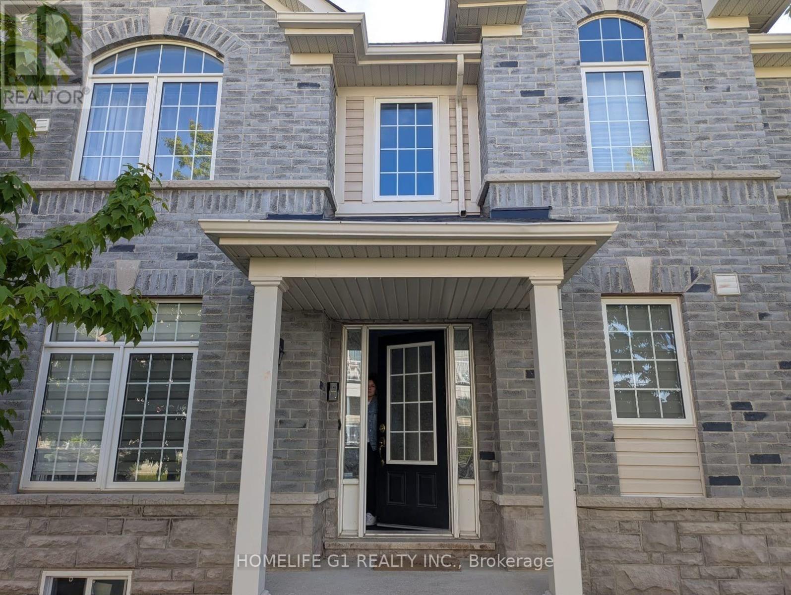 25 Hornett Way, Ajax, Ontario L1Z 0K6 - Photo 3 - E13703874
