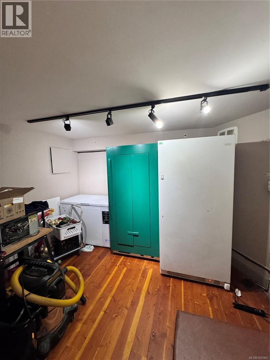 632 Yates St, Victoria, British Columbia  V8W 1L3 - Photo 35 - 1047463