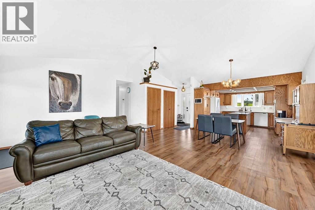 112173 2253 Drive E, Rural Foothills County, Alberta  T1S 4V5 - Photo 7 - A2329352