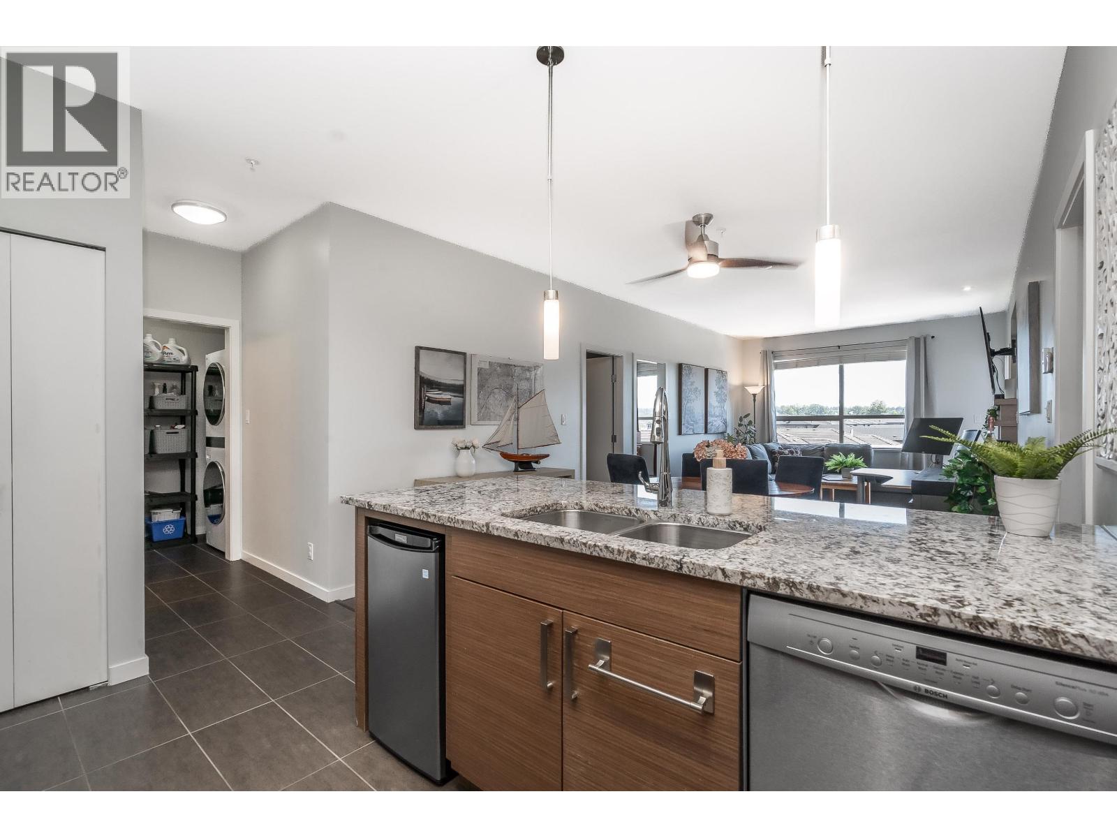 308 288 Hampton Street, New Westminster, British Columbia  V3M 5L9 - Photo 4 - R3138441