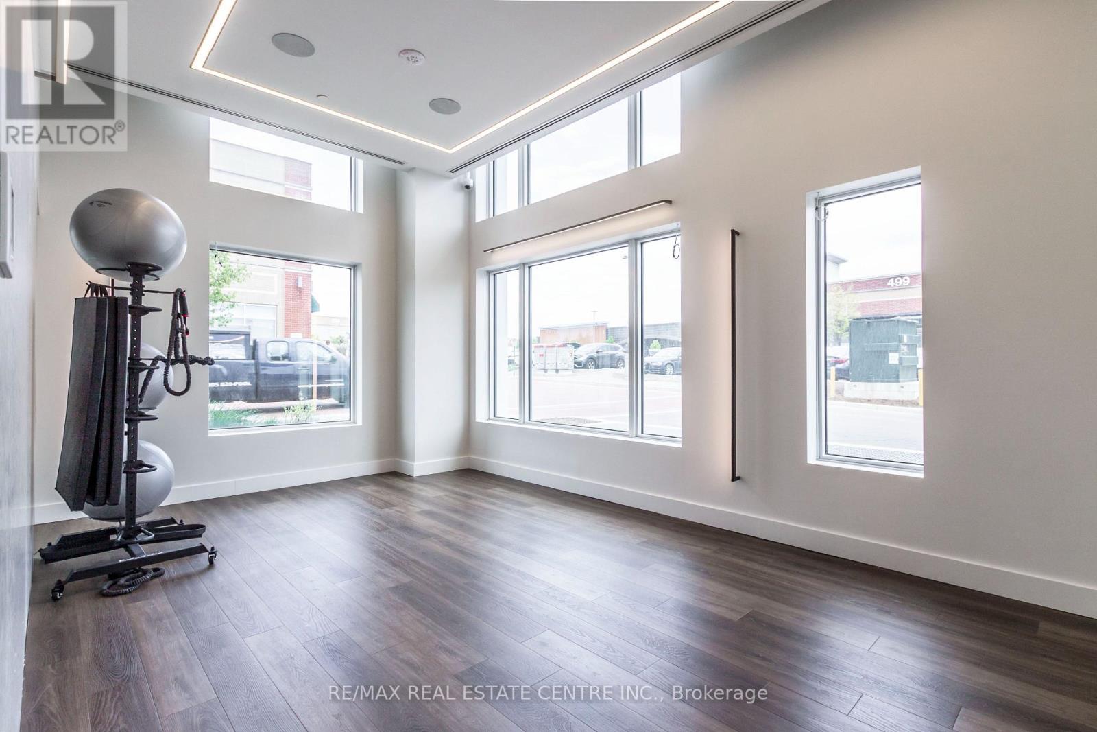 401 - 509 Dundas Street W, Oakville, Ontario L6M 5P4 - Photo 17 - W13703872