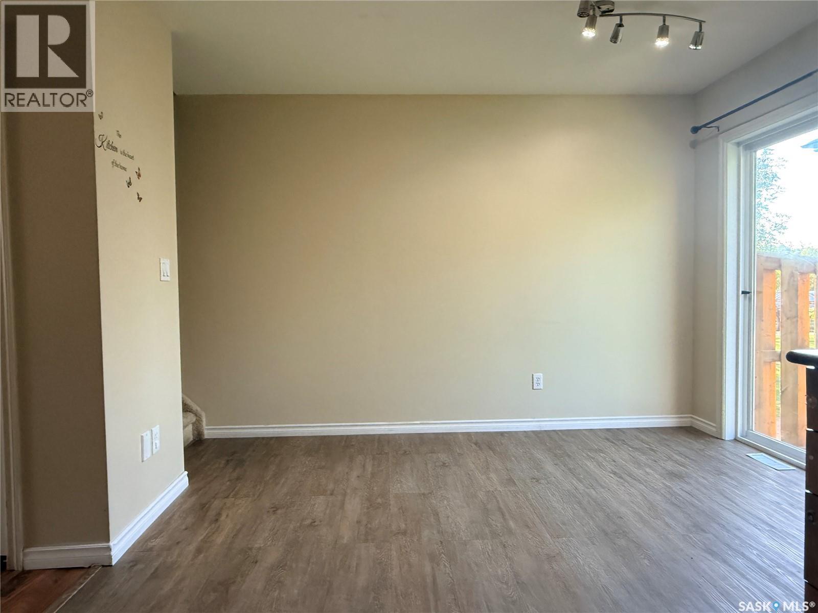 212 415 Lynd Crescent, Saskatoon, Saskatchewan S7T 0C2 - Photo 7 - SK046383