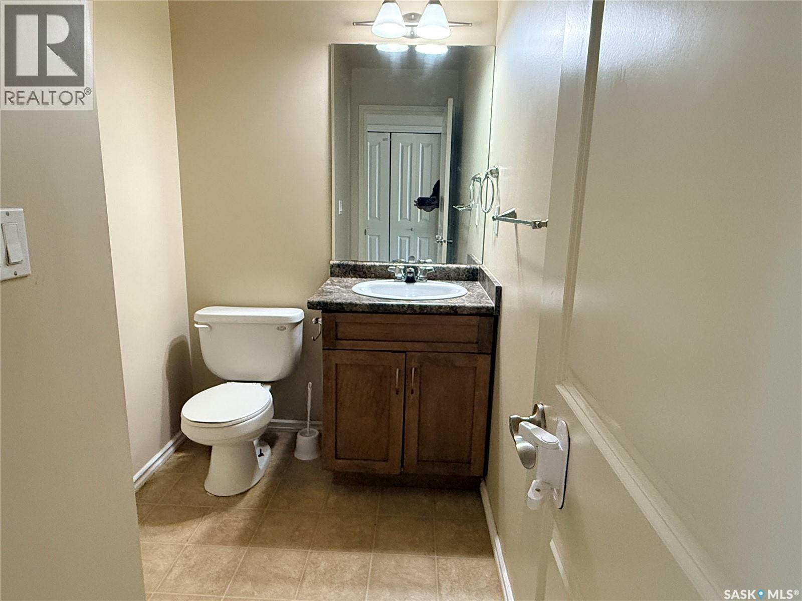 212 415 Lynd Crescent, Saskatoon, Saskatchewan S7T 0C2 - Photo 8 - SK046383