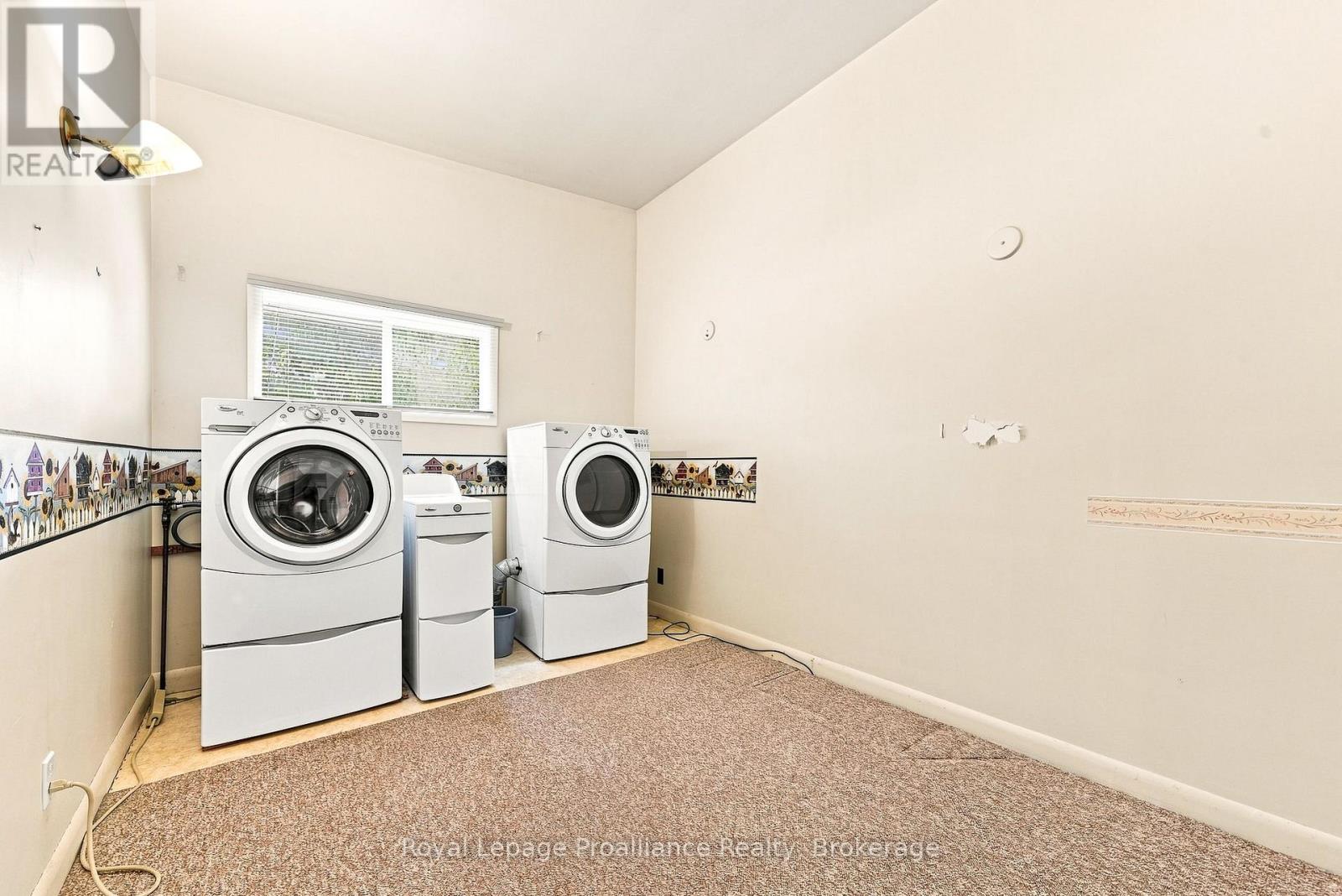380-384 Main Street, Prince Edward County, Ontario  K0K 1G0 - Photo 17 - X13703942
