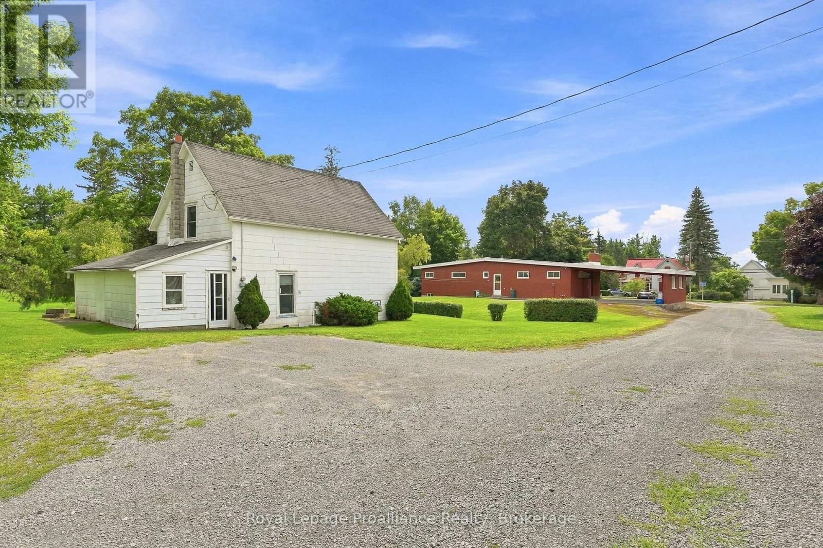 380-384 Main Street, Prince Edward County, Ontario  K0K 1G0 - Photo 27 - X13703942