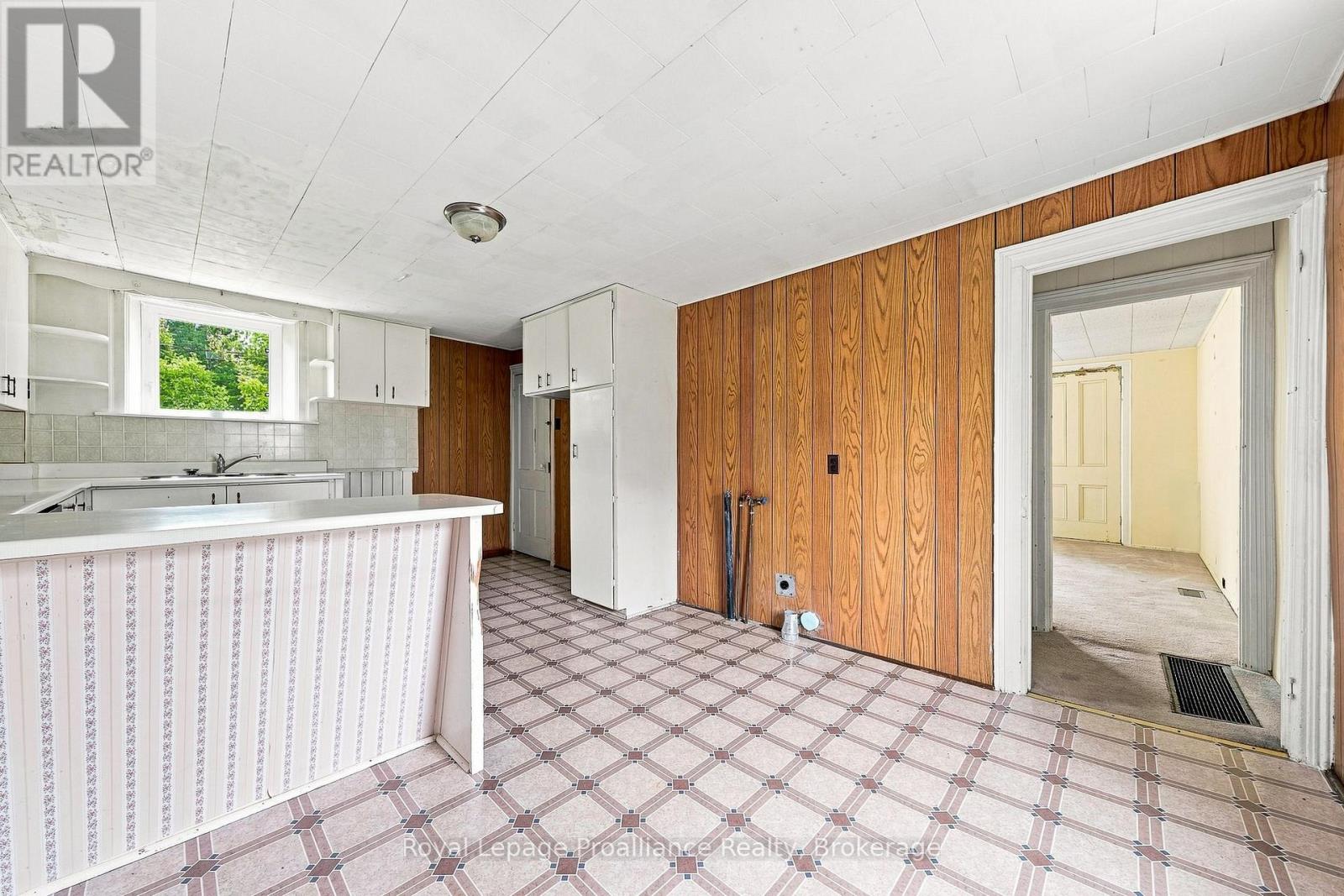 380-384 Main Street, Prince Edward County, Ontario  K0K 1G0 - Photo 35 - X13703942