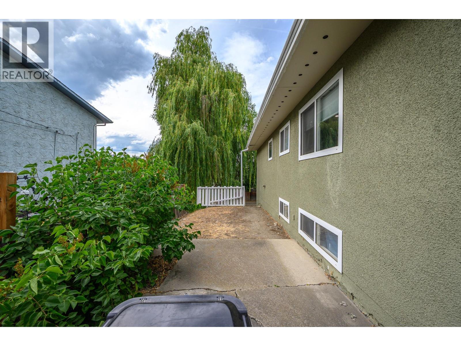 4018 Pleasant Valley Road, Vernon, British Columbia  V1T 4M2 - Photo 42 - 10398298