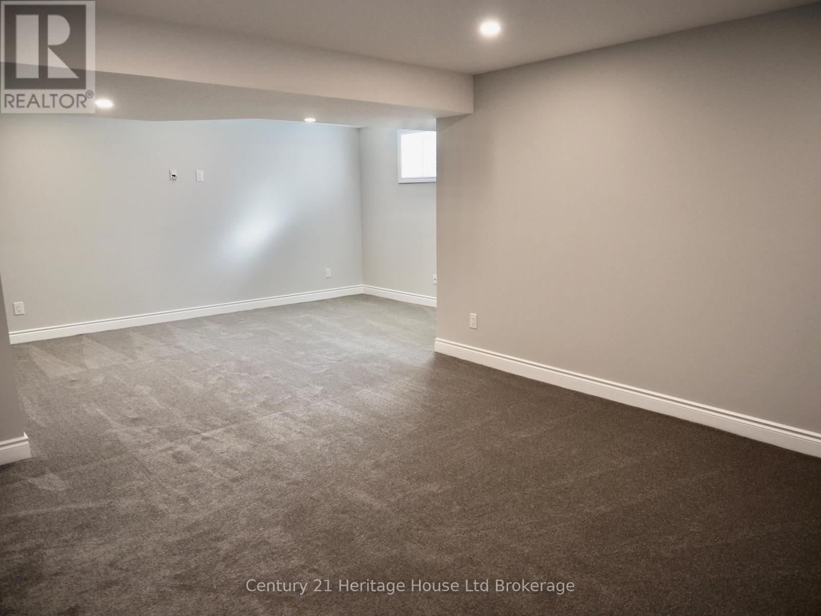 114 Beech Boulevard, Tillsonburg, Ontario N4G 5S1 - Photo 30 - X12986076