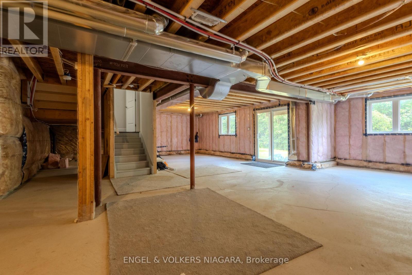 9218 White Oak Avenue, Niagara Falls, Ontario  L2G 0E9 - Photo 39 - X13703950