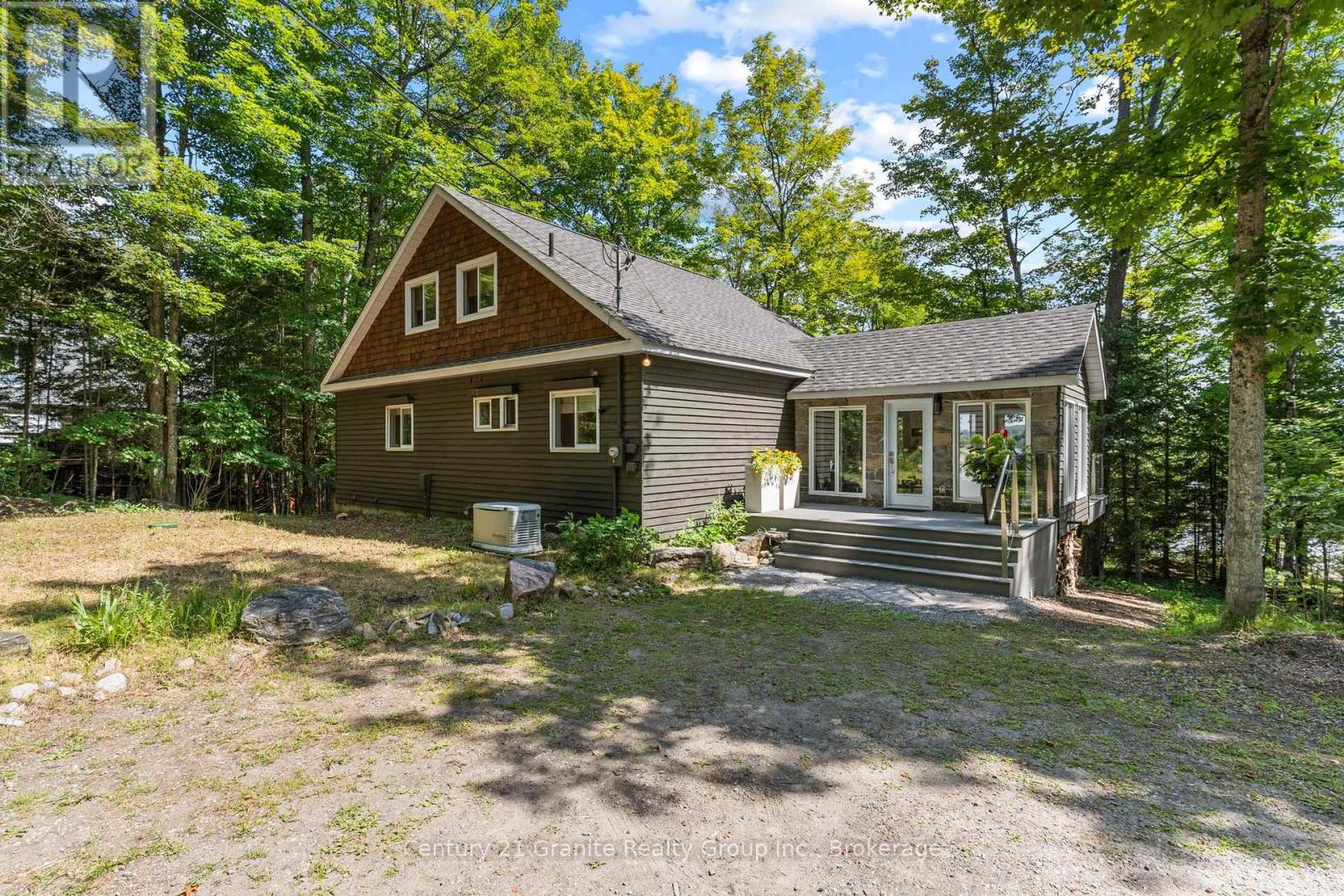 1057 Hidden Valley Lane, Minden Hills, Ontario  K0M 2K0 - Photo 4 - X13703922