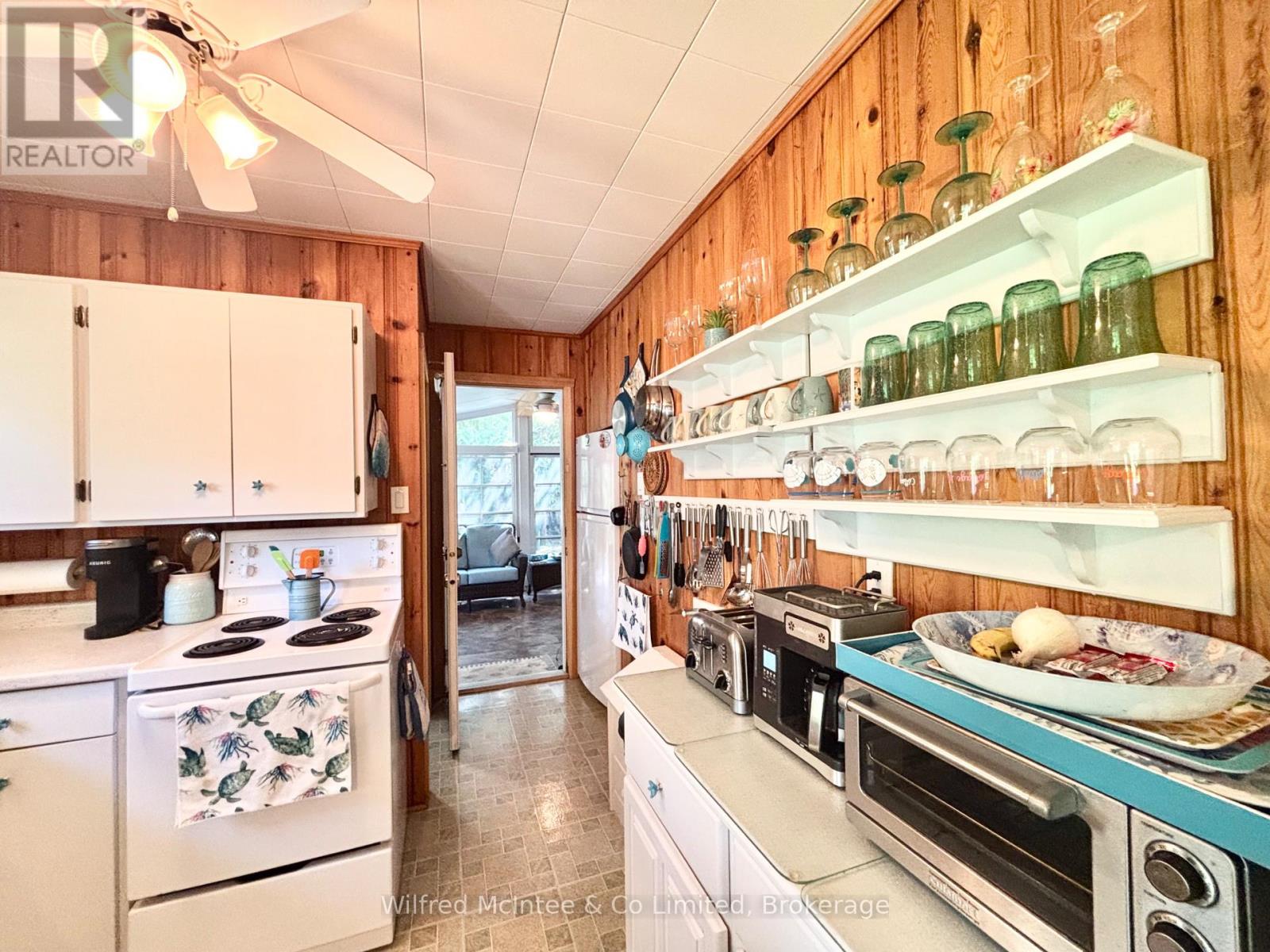32 Mohawk Drive, South Bruce Peninsula, Ontario  N0H 2L0 - Photo 31 - X13703938
