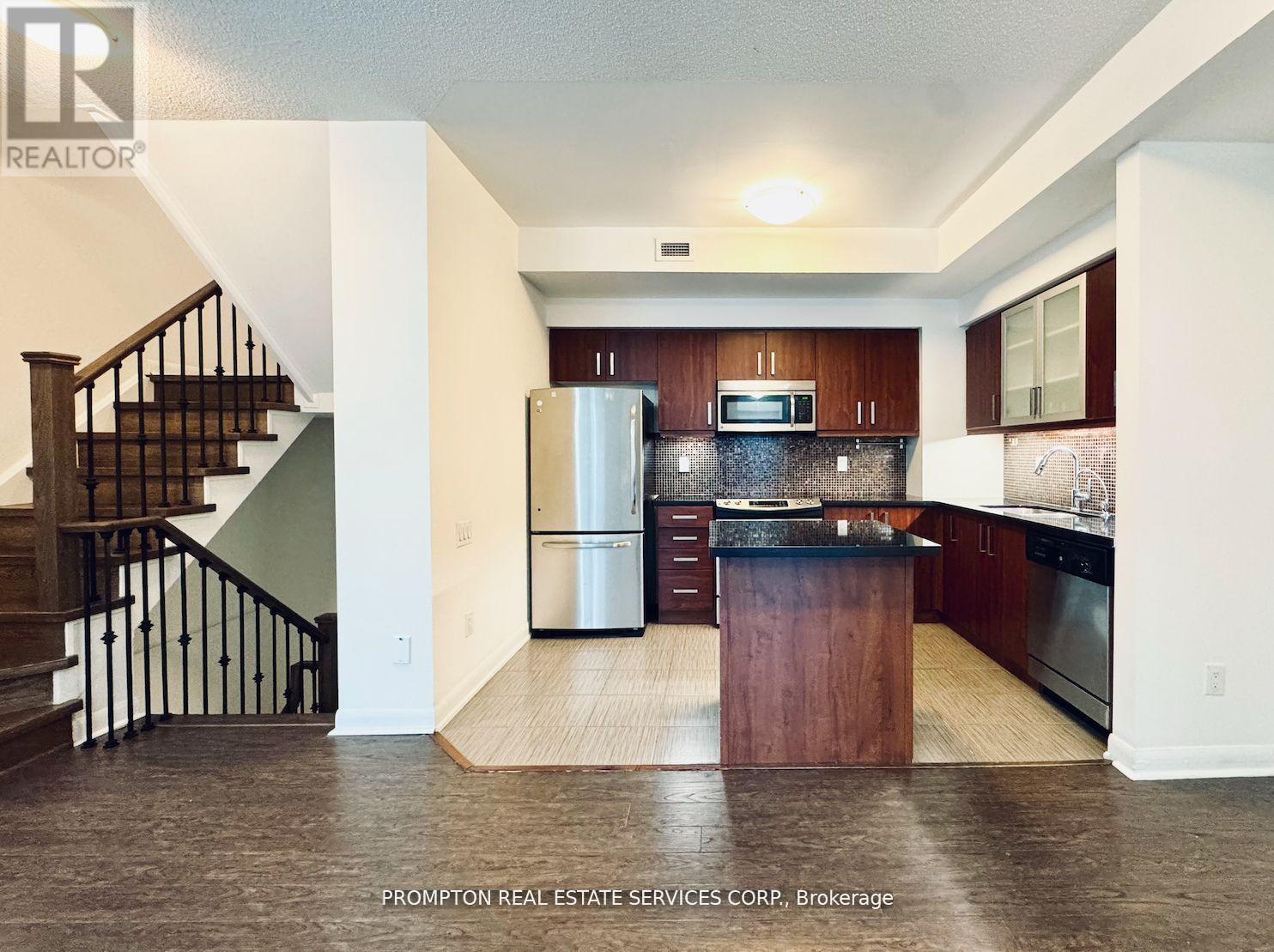 TH 10 - 19 ANNDALE DRIVE, Toronto, Ontario