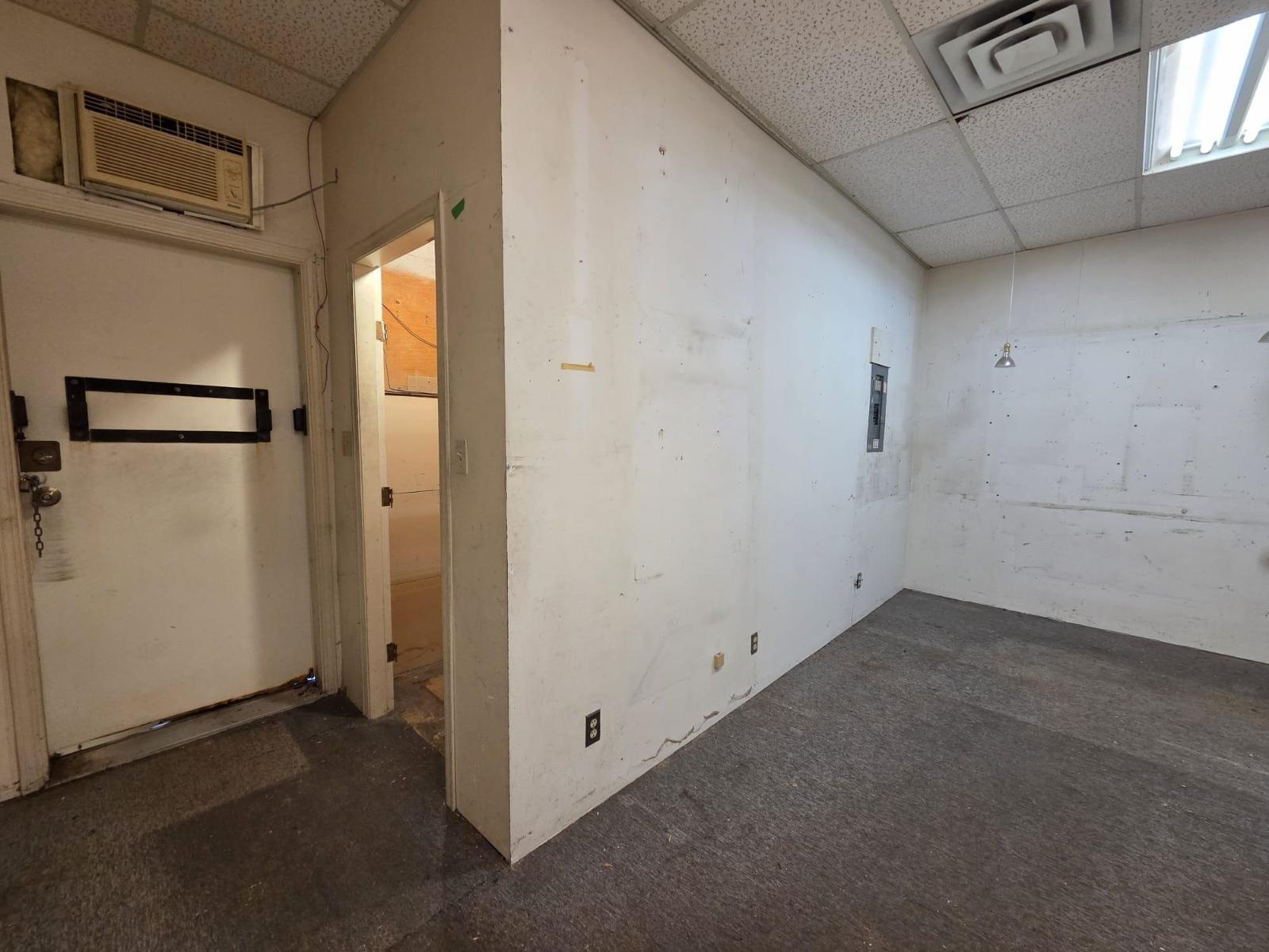 1387-1389 Johnston Road, White Rock, British Columbia  V4B 3Z3 - Photo 8 - C8081393