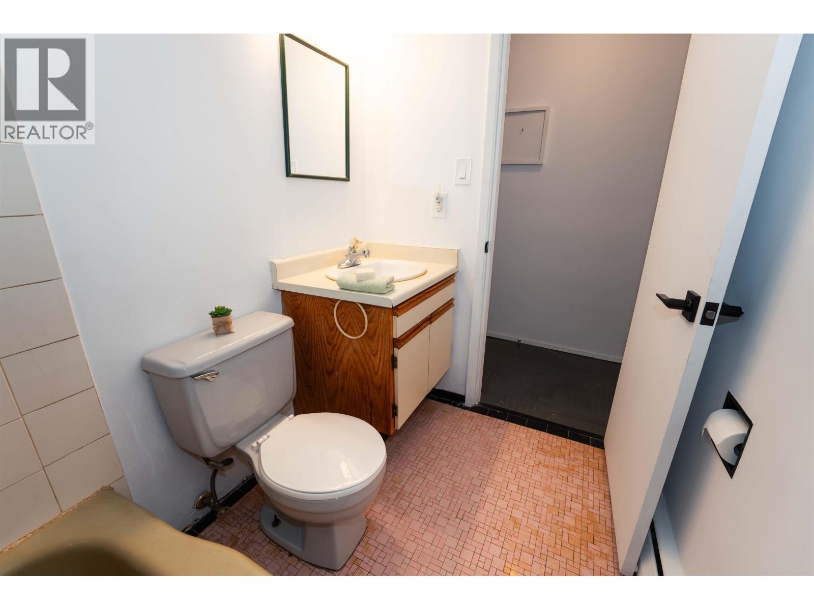 210 1050 Jervis Street, Vancouver, British Columbia  V6E 2C1 - Photo 12 - R3103938