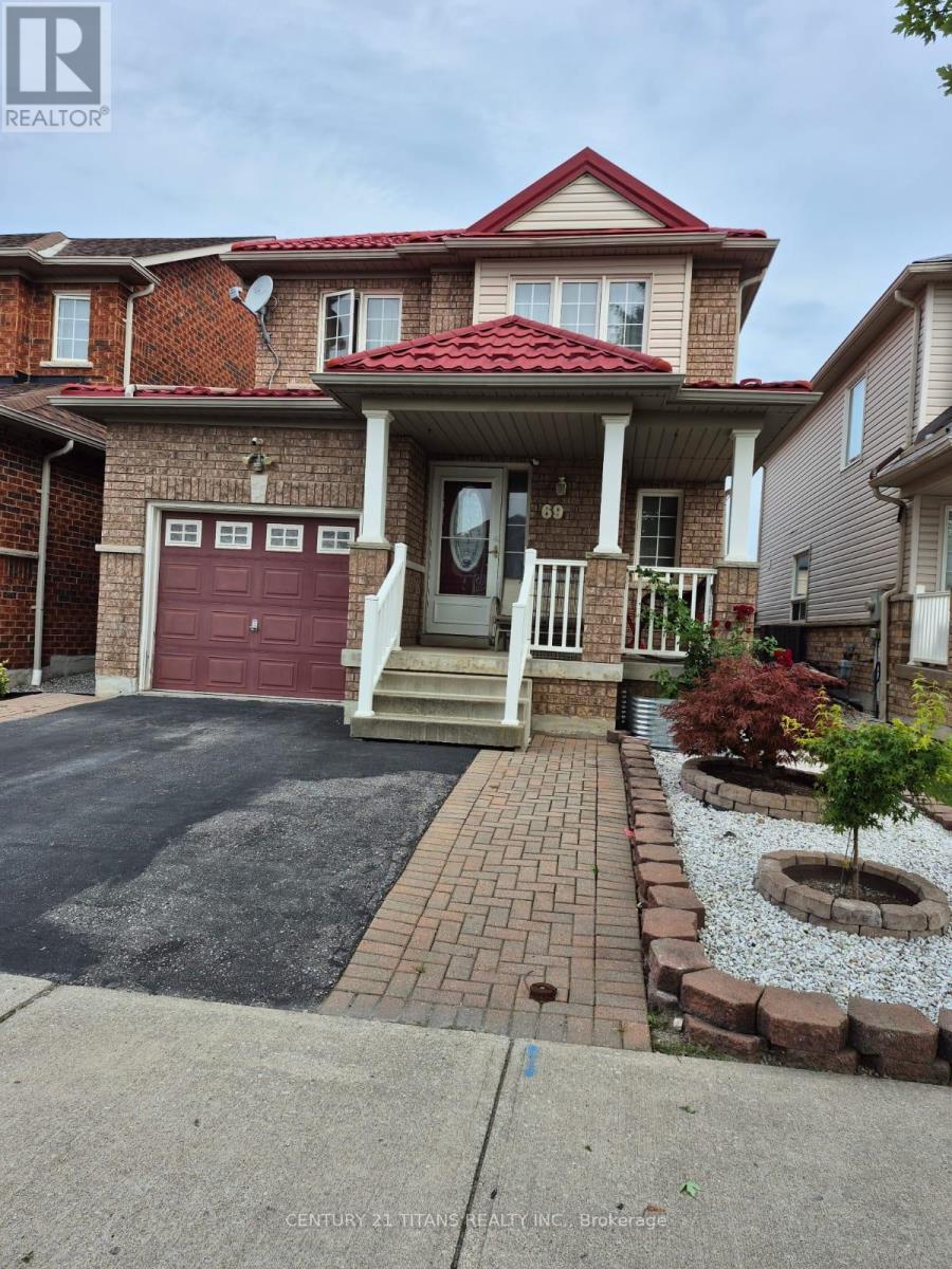 69 Rampart Crescent, Whitby, Ontario L1P 1T7 - Photo 3 - E13703930