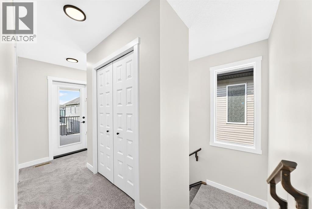 1075 Bayview Crescent SW, Airdrie, Alberta  T4B 5N8 - Photo 21 - A2338048