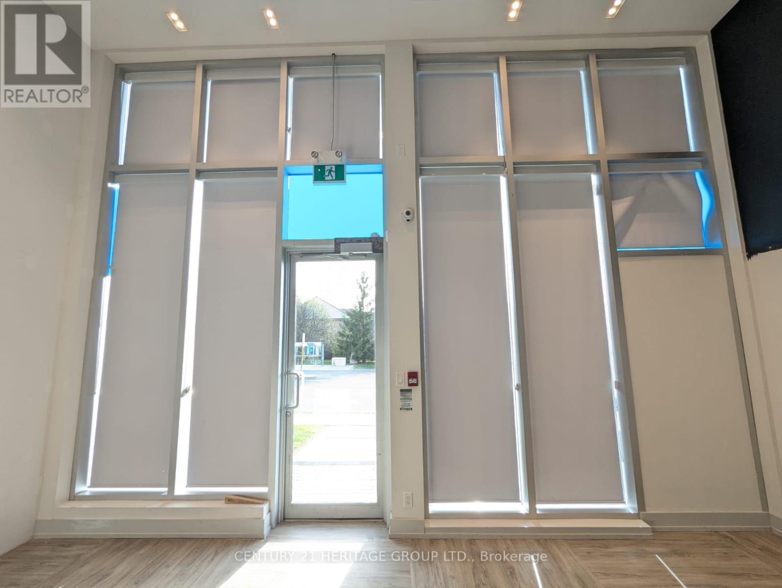 123 & 125 - 8763 Bayview Avenue, Richmond Hill, Ontario L4B 3V1 - Photo 2 - N13703902