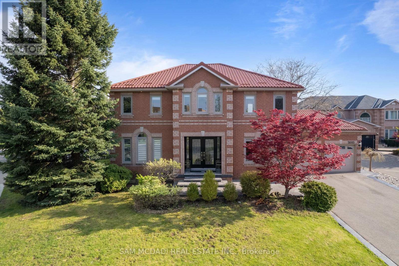 3605 TRELAWNY CIRCLE, Mississauga, Ontario