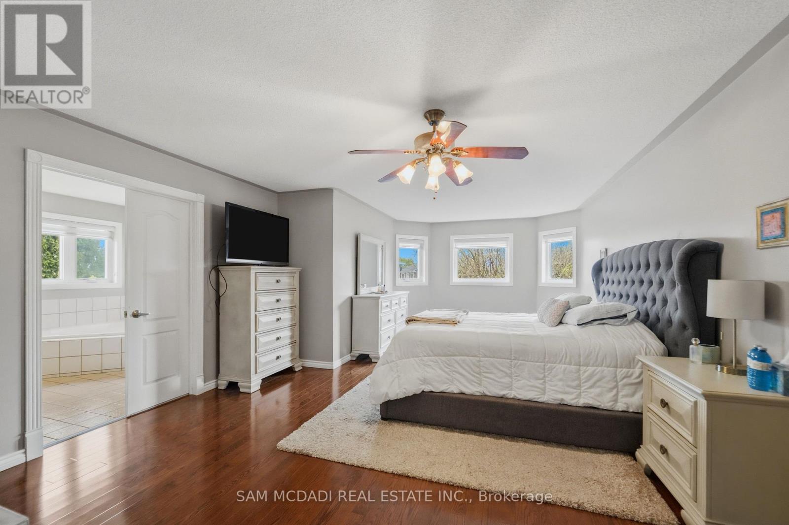 3605 Trelawny Circle, Mississauga, Ontario  L5N 6N8 - Photo 17 - W13703890