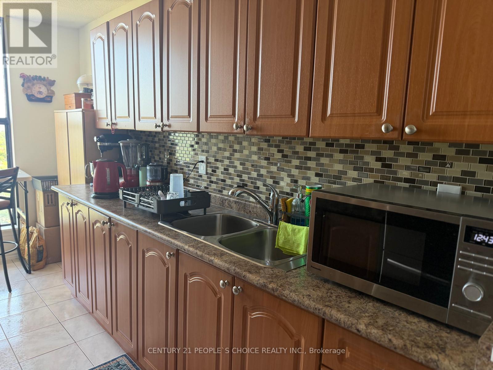 1205 - 17 Knightsbridge Road, Brampton, Ontario  L6T 3X9 - Photo 15 - W13703892