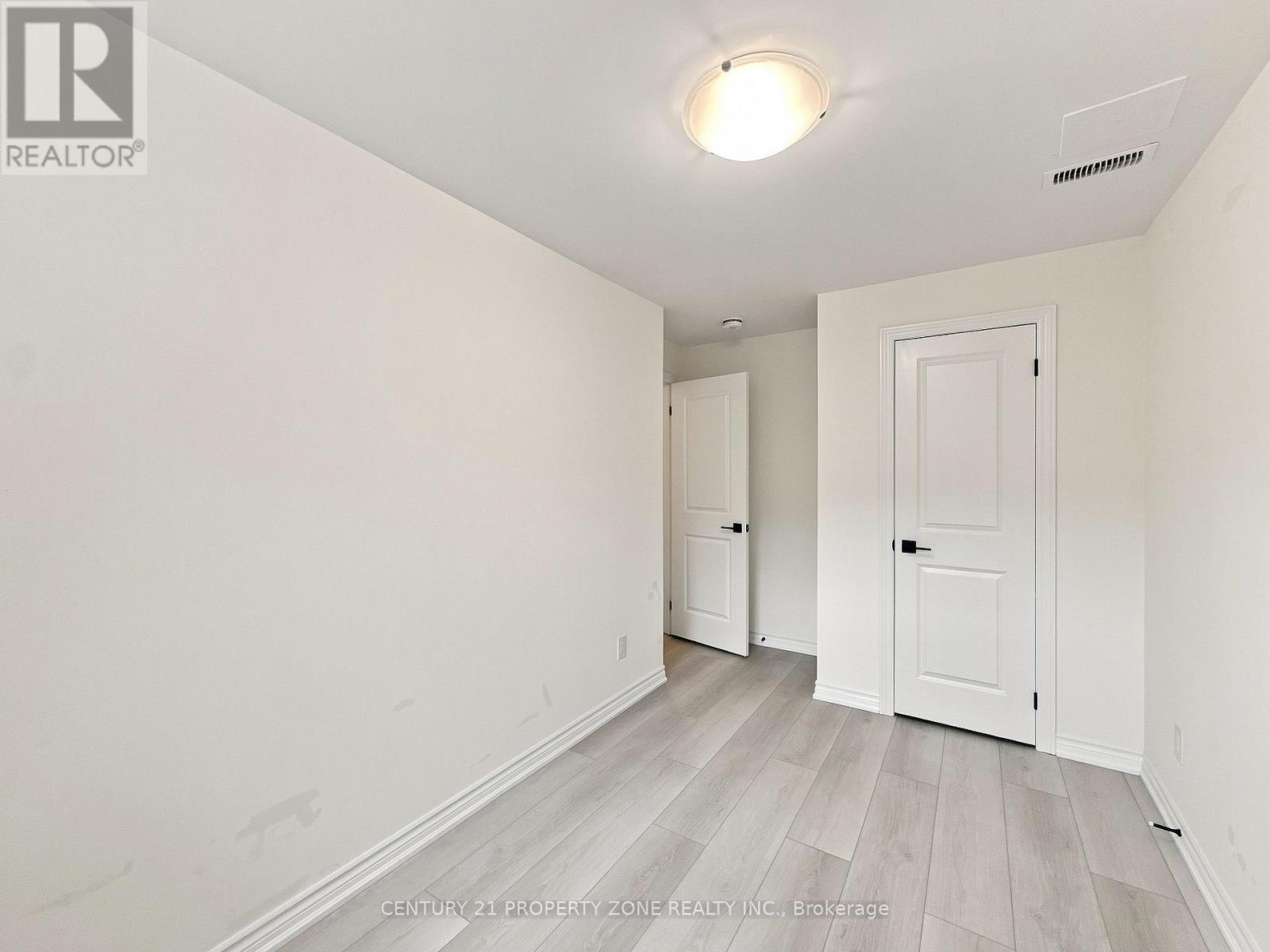 102 Cadillac Crescent, Brampton, Ontario  L7A 3B4 - Photo 23 - W13703898