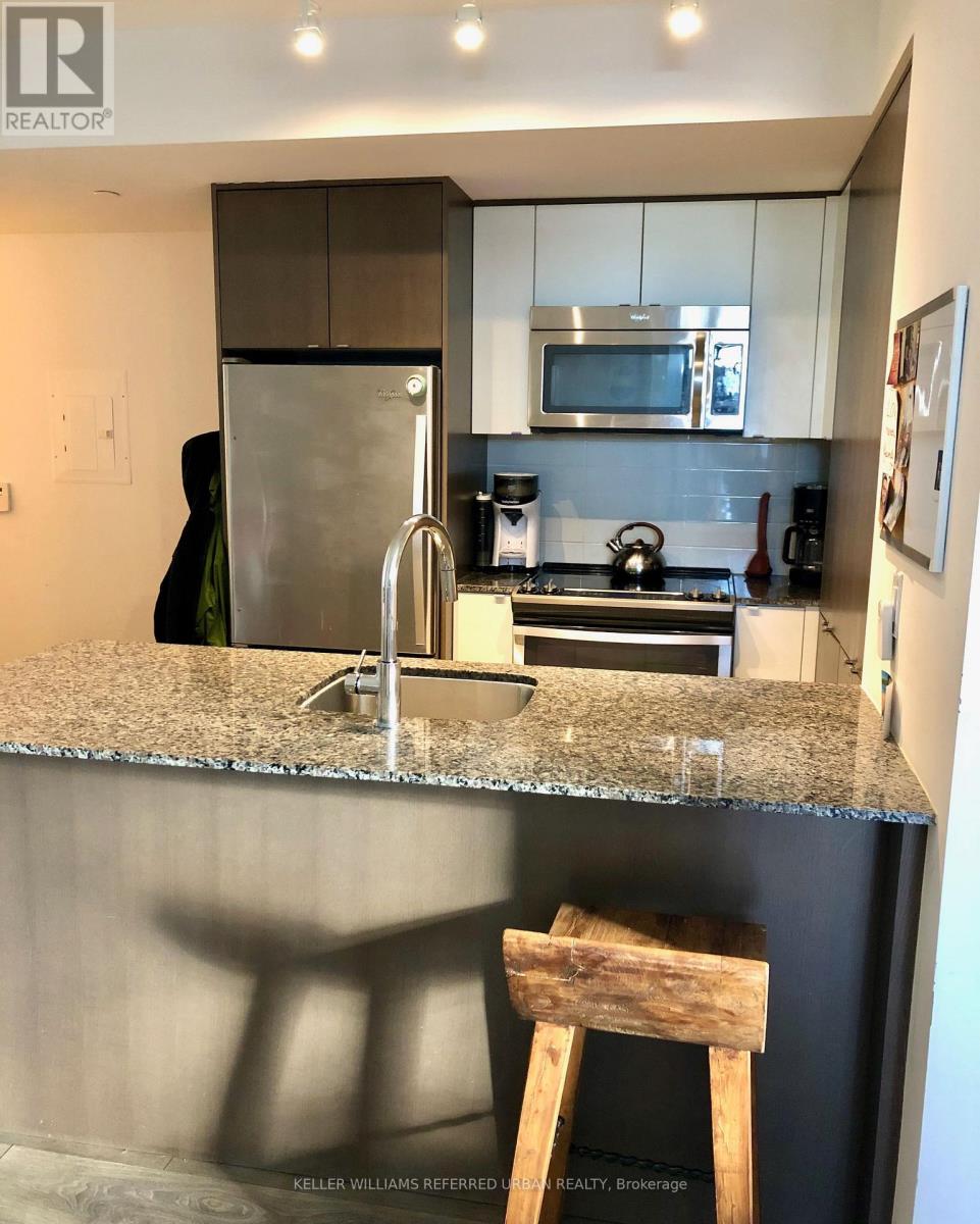 2407 - 9 Valhalla Inn Road, Toronto, Ontario  M9B 0B2 - Photo 3 - W13703932