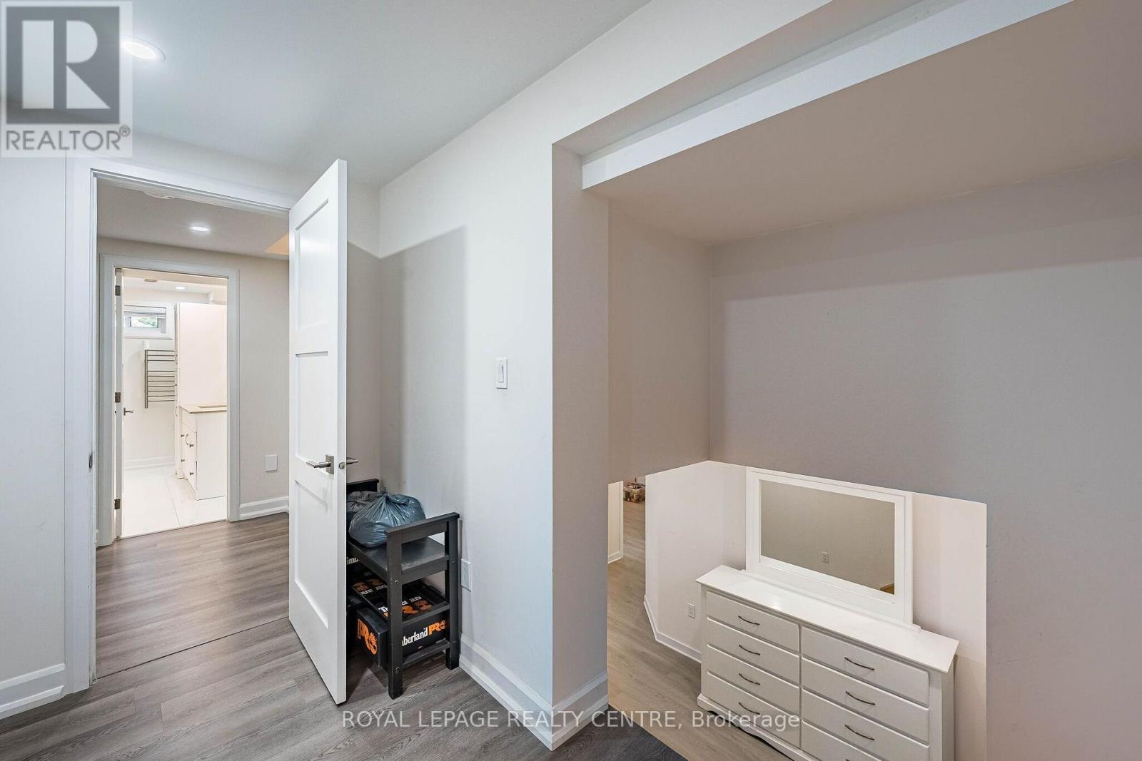 3 Vineberg Drive, Hamilton, Ontario L9B 2P6 - Photo 34 - X13703544