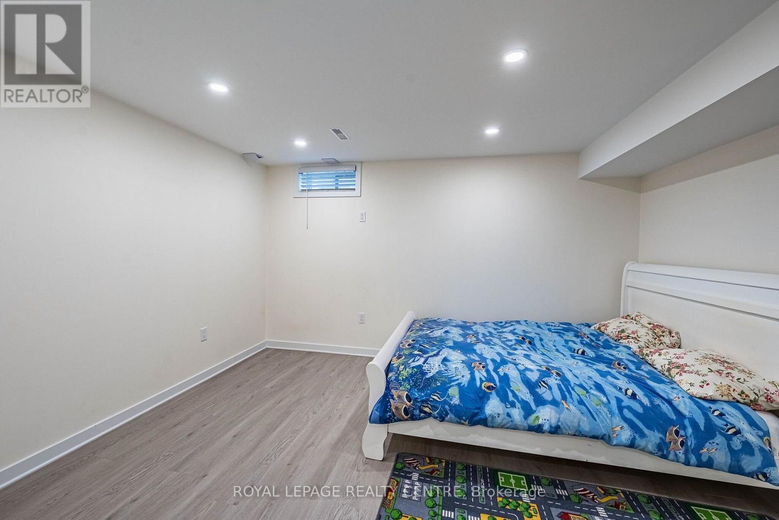 3 Vineberg Drive, Hamilton, Ontario L9B 2P6 - Photo 38 - X13703544