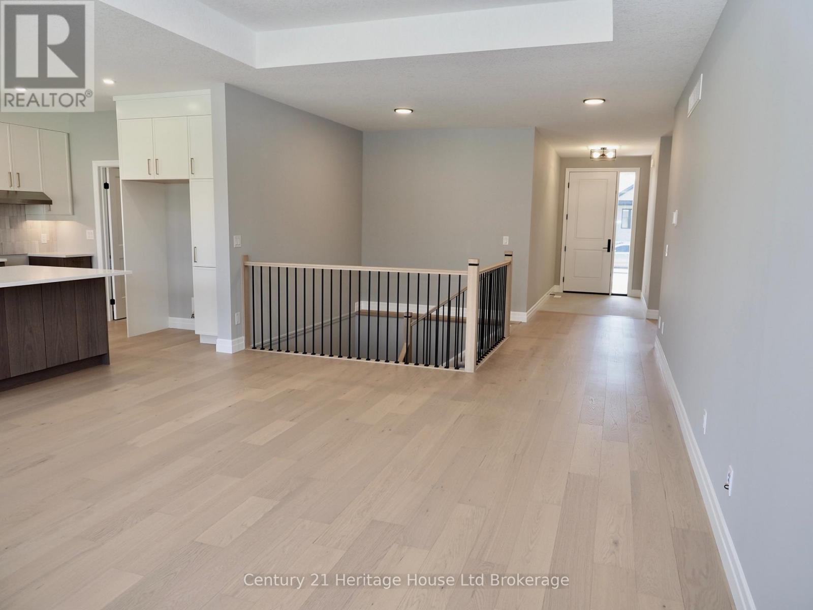 28 Sycamore Drive, Tillsonburg, Ontario  N4G 5R9 - Photo 11 - X13485520