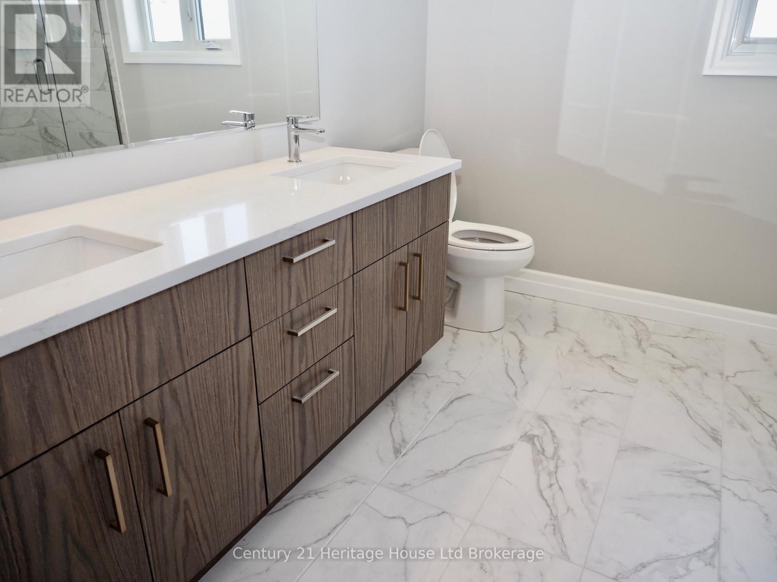 28 Sycamore Drive, Tillsonburg, Ontario  N4G 5R9 - Photo 14 - X13485520