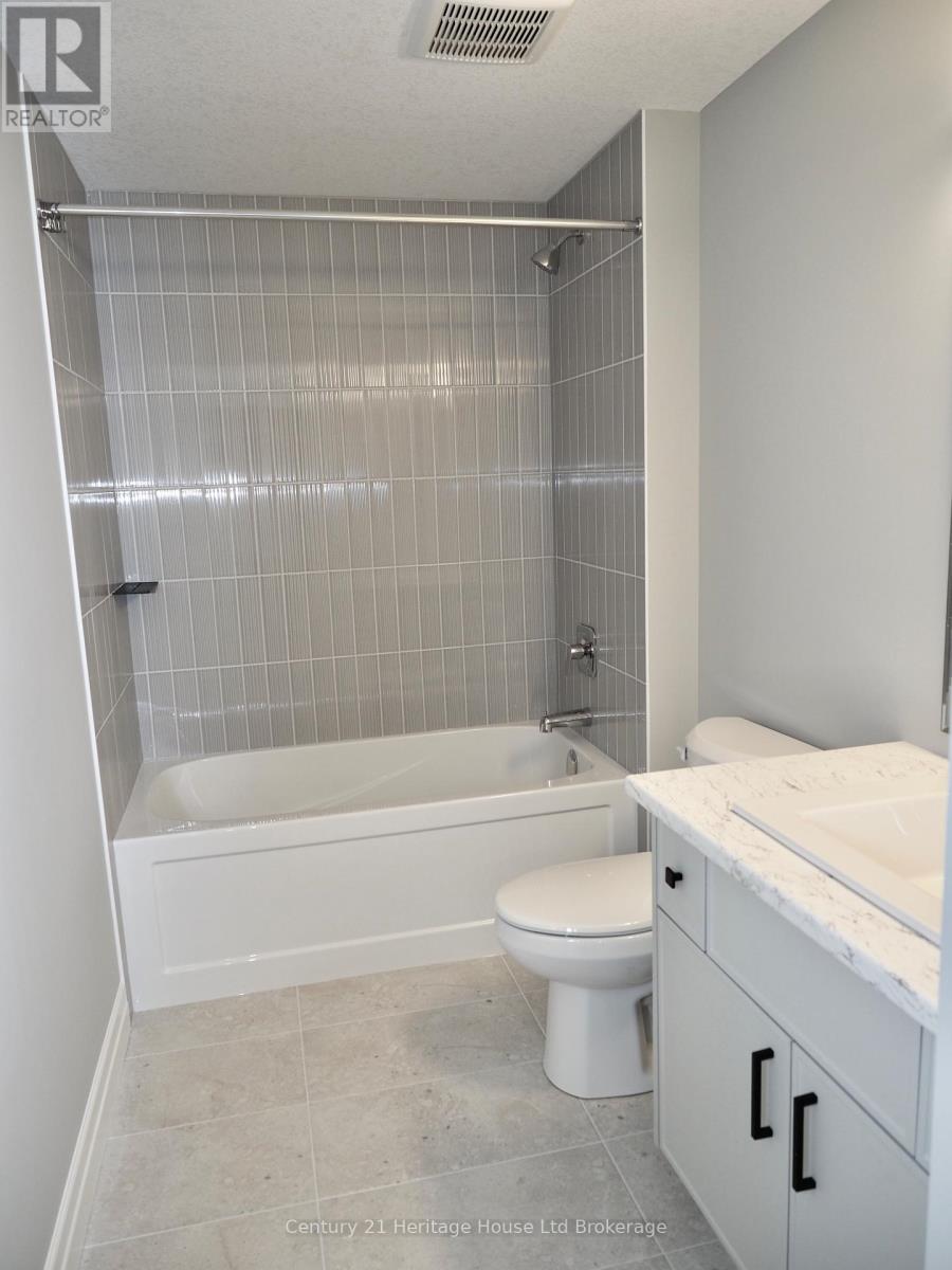 28 Sycamore Drive, Tillsonburg, Ontario  N4G 5R9 - Photo 20 - X13485520