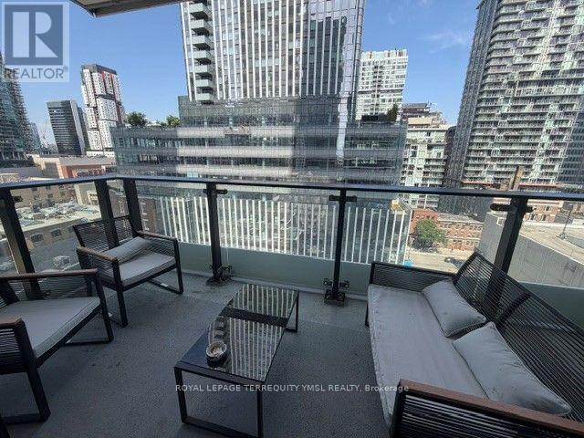 1001 - 224 King Street W, Toronto, Ontario  M5H 0A6 - Photo 23 - C13701290