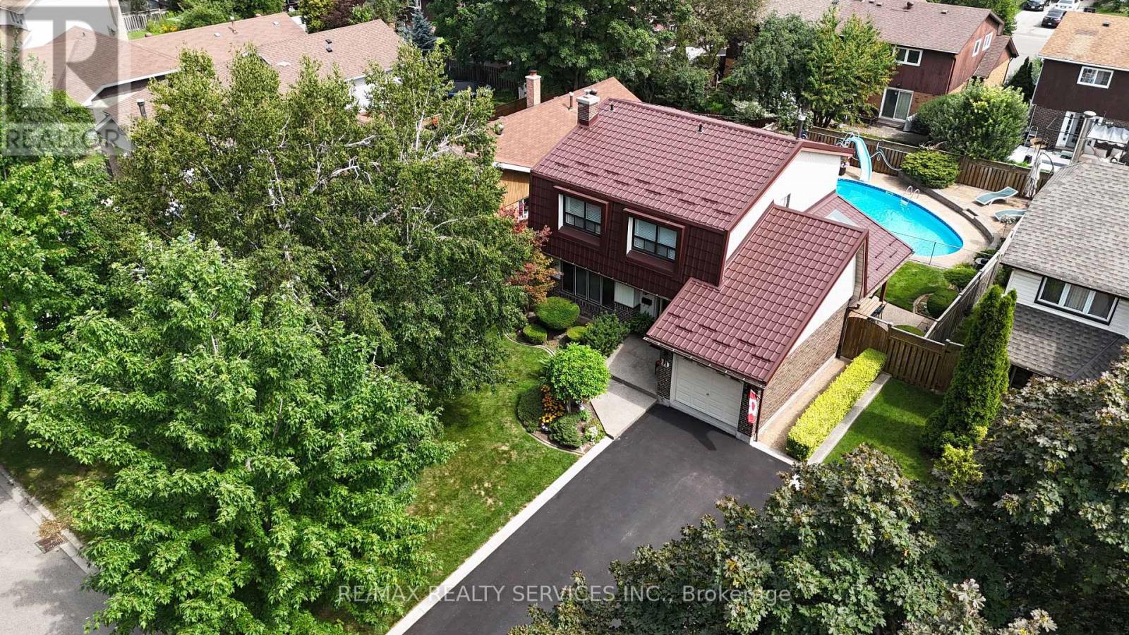 11 Longbourne Crescent, Brampton, Ontario  L6S 2R8 - Photo 49 - W13666692