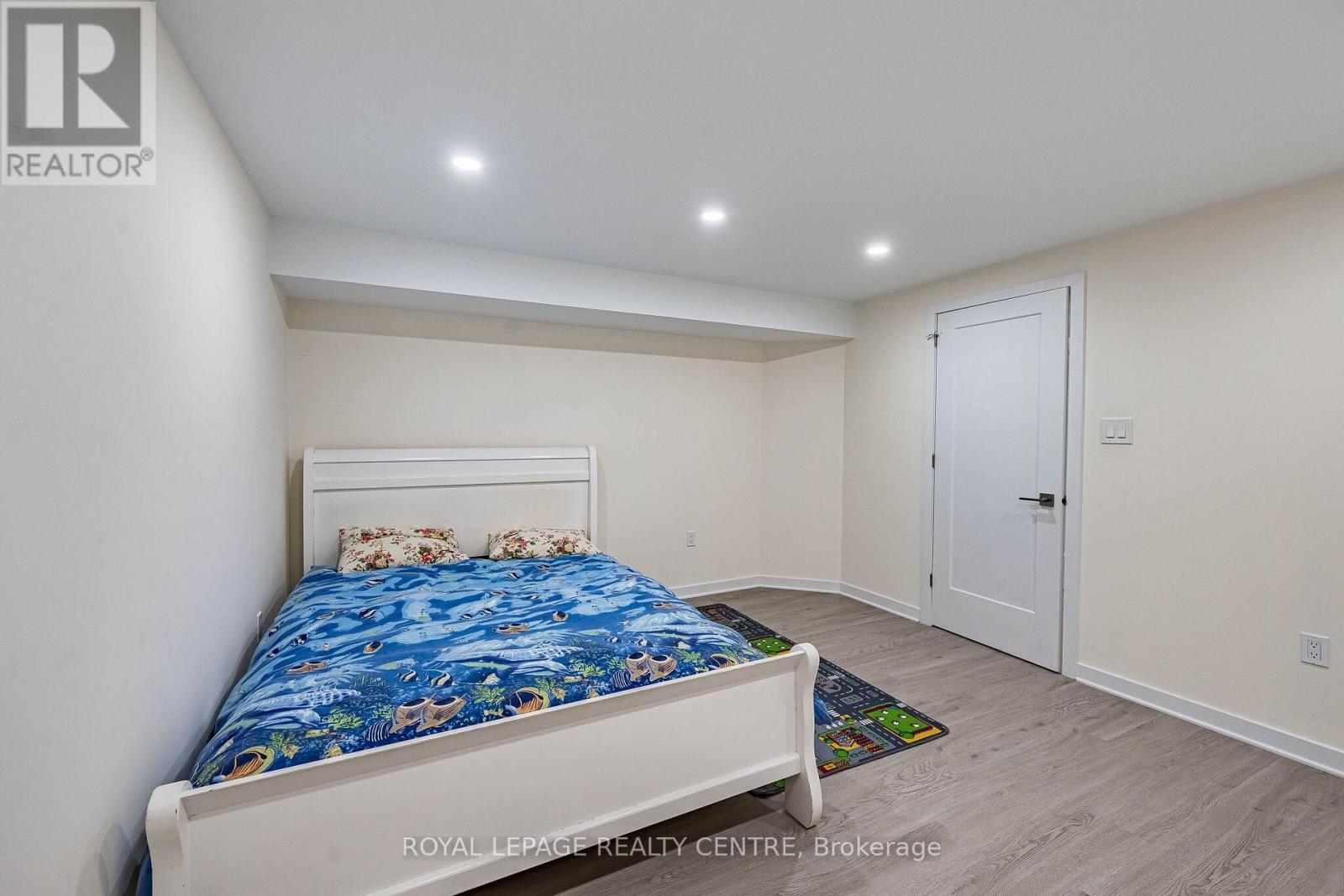 3 Vineberg Drive, Hamilton, Ontario  L9B 2P6 - Photo 38 - X13703544