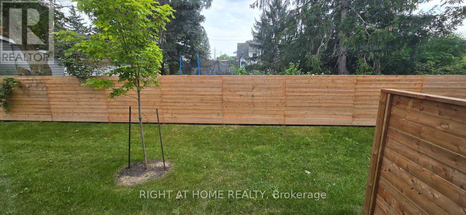 52 - 5672 Dorchester Road, Niagara Falls, Ontario  L2G 4Y8 - Photo 12 - X13685754