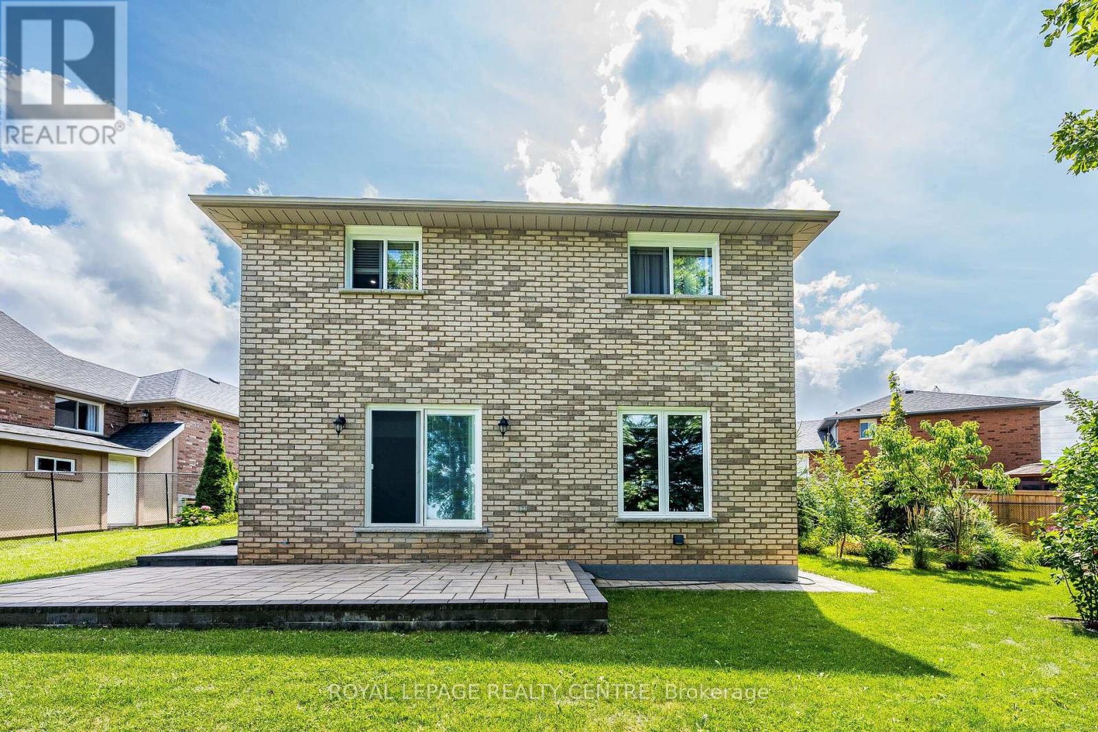 3 Vineberg Drive, Hamilton, Ontario  L9B 2P6 - Photo 45 - X13703544