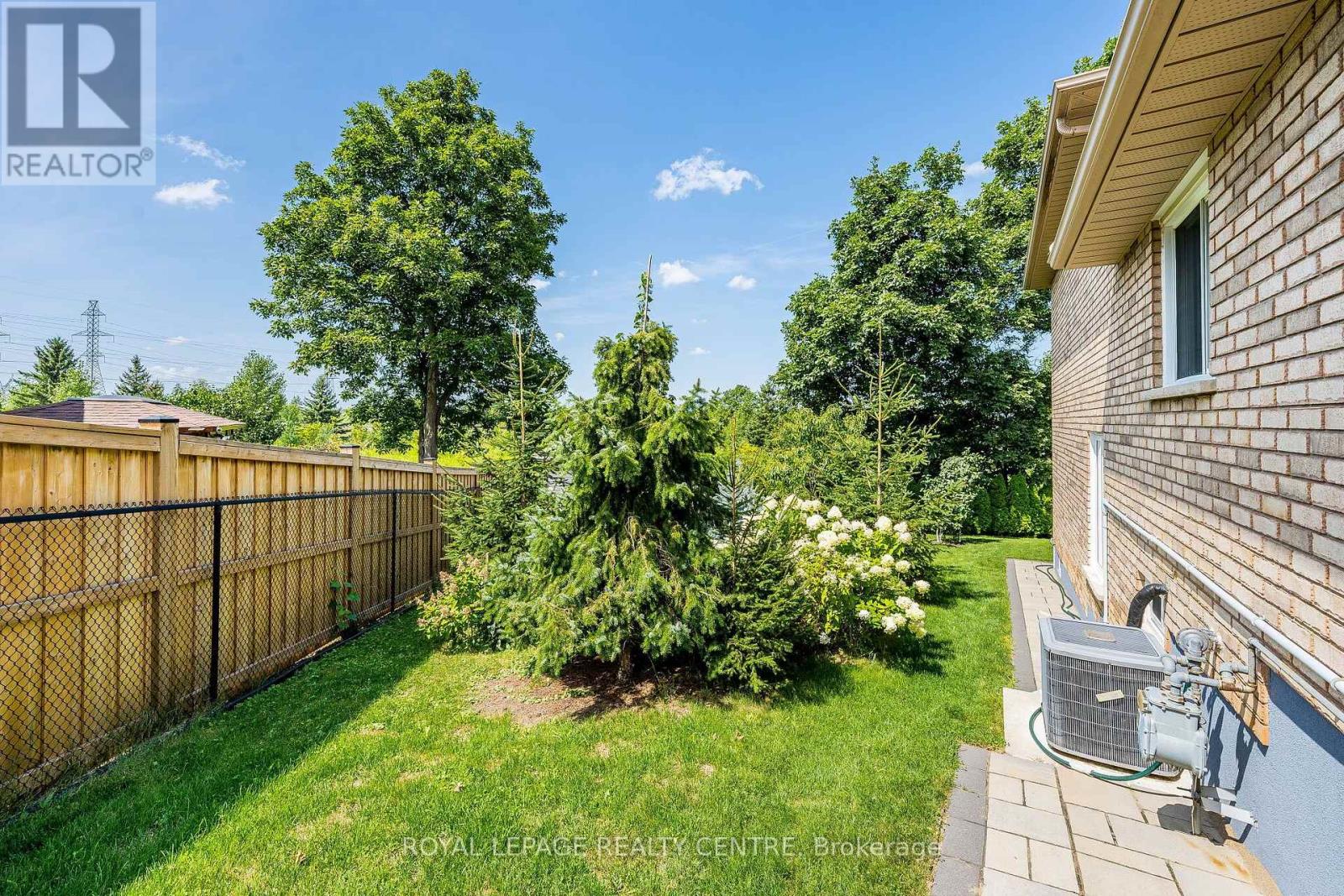 3 Vineberg Drive, Hamilton, Ontario  L9B 2P6 - Photo 49 - X13703544