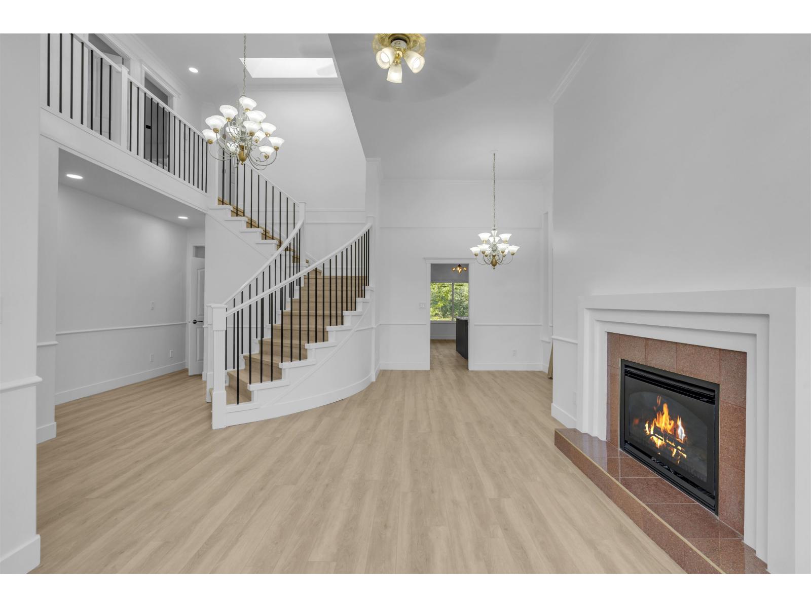 5858 138 Street, Surrey, British Columbia  V3X 3P3 - Photo 6 - R3153385