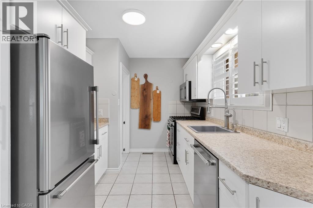 744 Birchwood Avenue, Cambridge, Ontario  N3H 2V5 - Photo 9 - 40850878