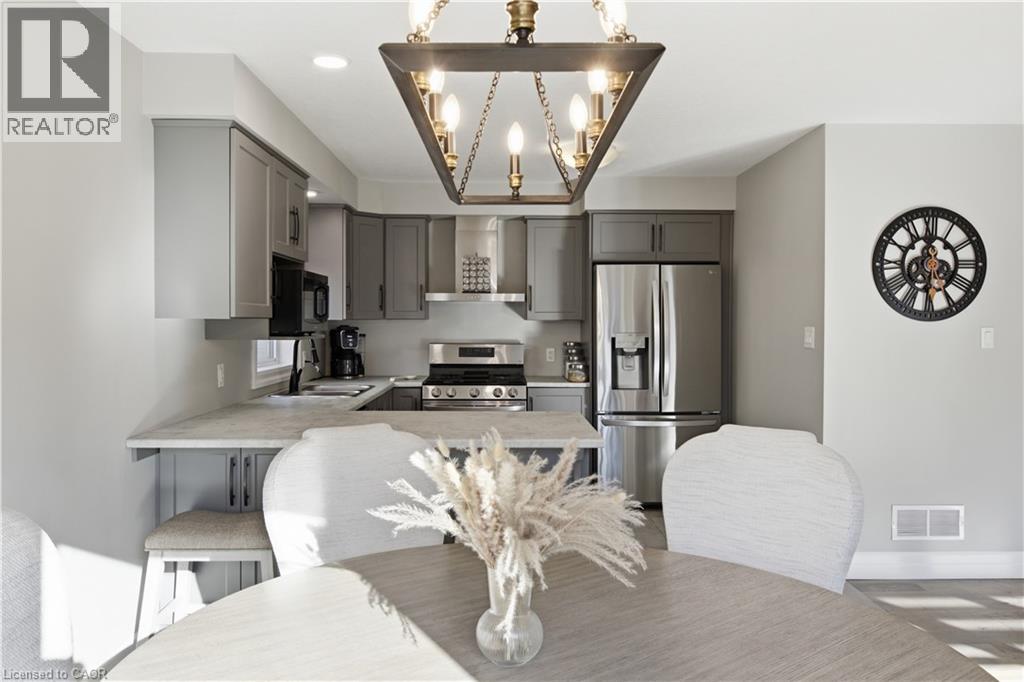 275 Bradshaw Drive, Stratford, Ontario  N5A 0G5 - Photo 12 - 40853198