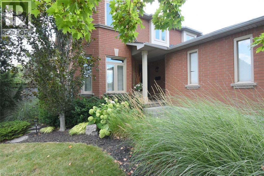 470 Amanda Crescent, Burlington, Ontario  L7L 6H5 - Photo 2 - 40855459