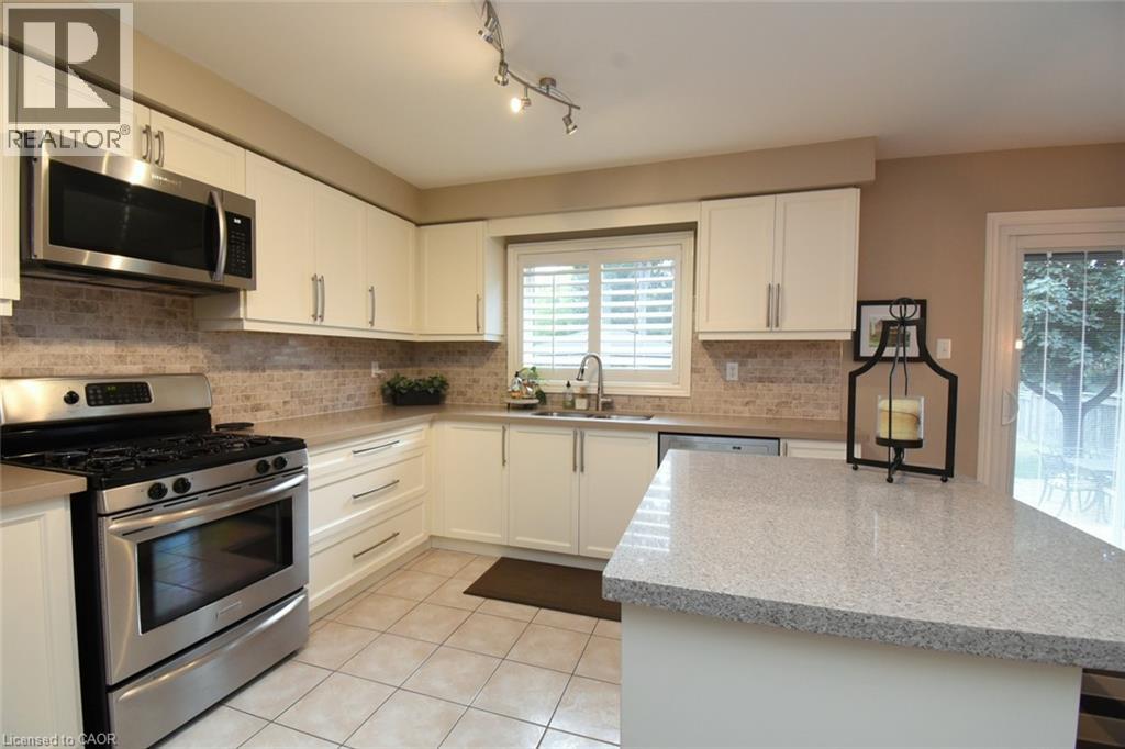 470 Amanda Crescent, Burlington, Ontario  L7L 6H5 - Photo 16 - 40855459