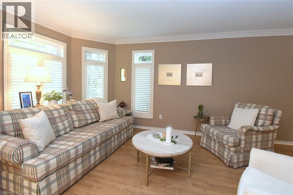 470 Amanda Crescent, Burlington, Ontario  L7L 6H5 - Photo 9 - 40855459