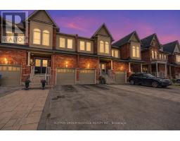 15 CLARINET LANE, Whitchurch-Stouffville, Ontario