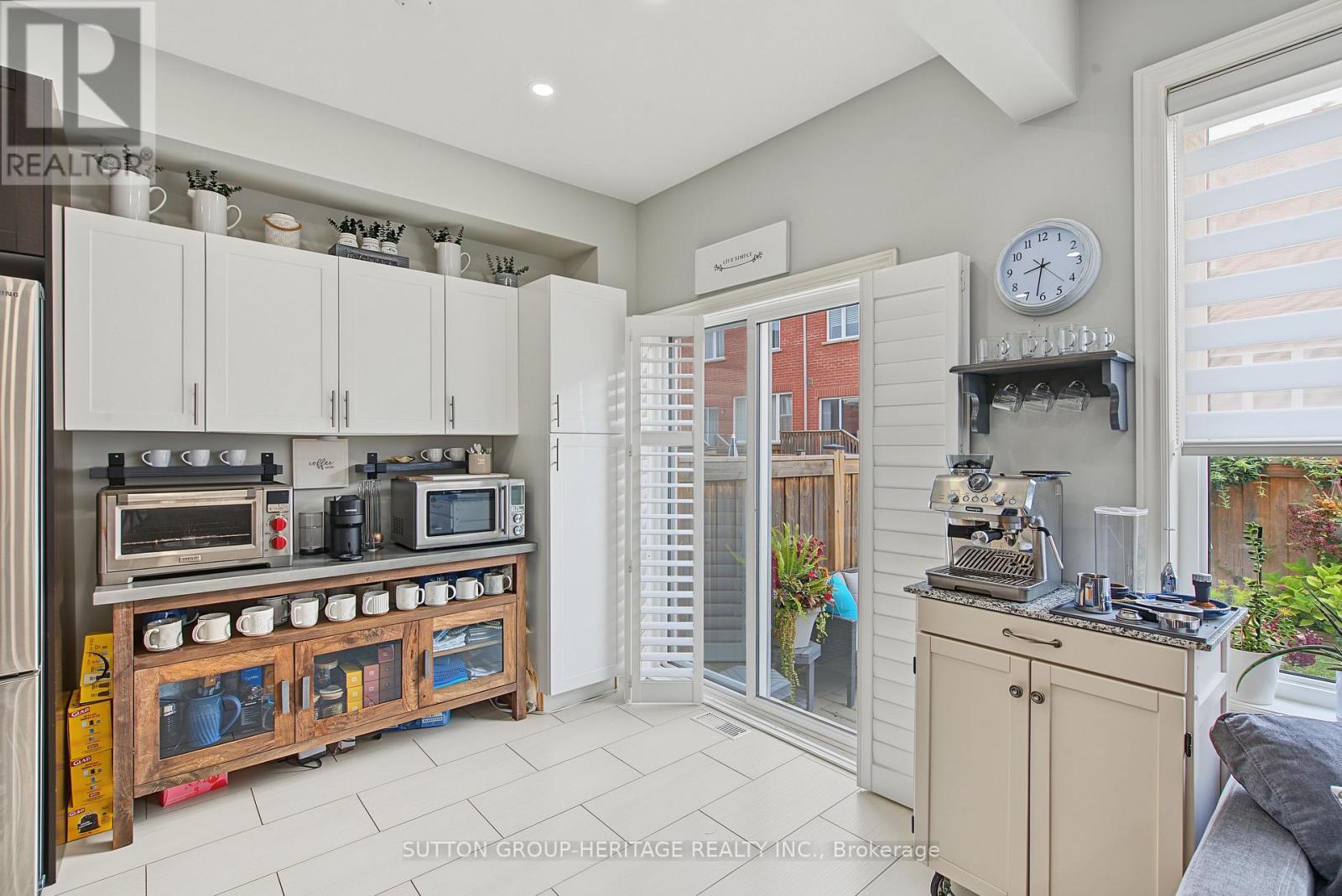 15 Clarinet Lane, Whitchurch-Stouffville, Ontario  L4A 0N8 - Photo 8 - N13702614