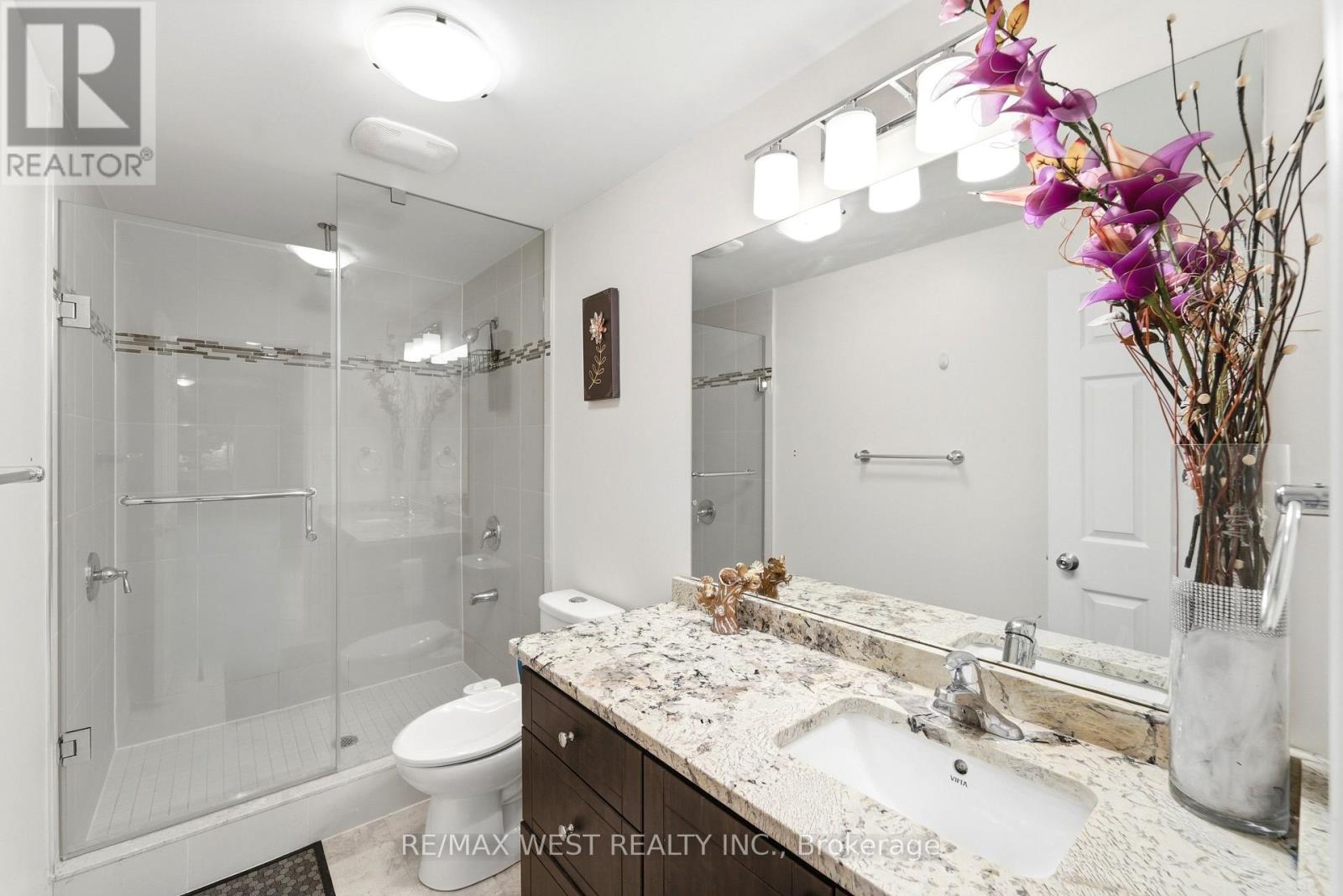 356 Robert Ferrie Drive, Kitchener, Ontario  N2P 2Y6 - Photo 14 - X13702248