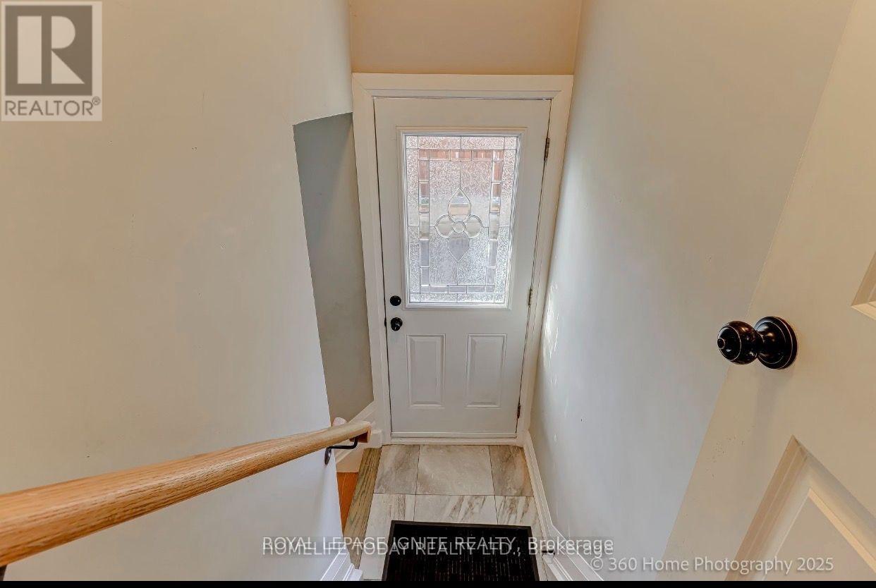 6 Greyabbey Trail, Toronto, Ontario M1E 1V7 - Photo 13 - E13703976