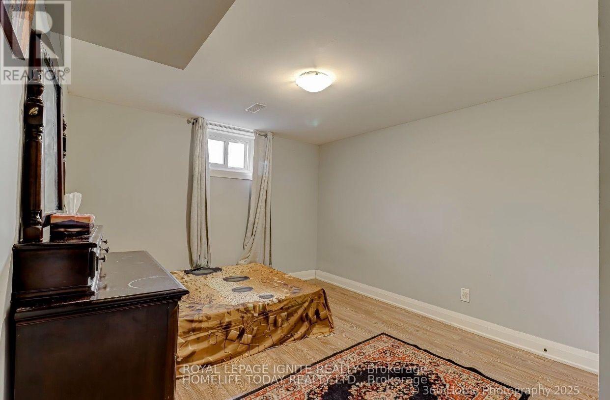 6 Greyabbey Trail, Toronto, Ontario M1E 1V7 - Photo 19 - E13703976