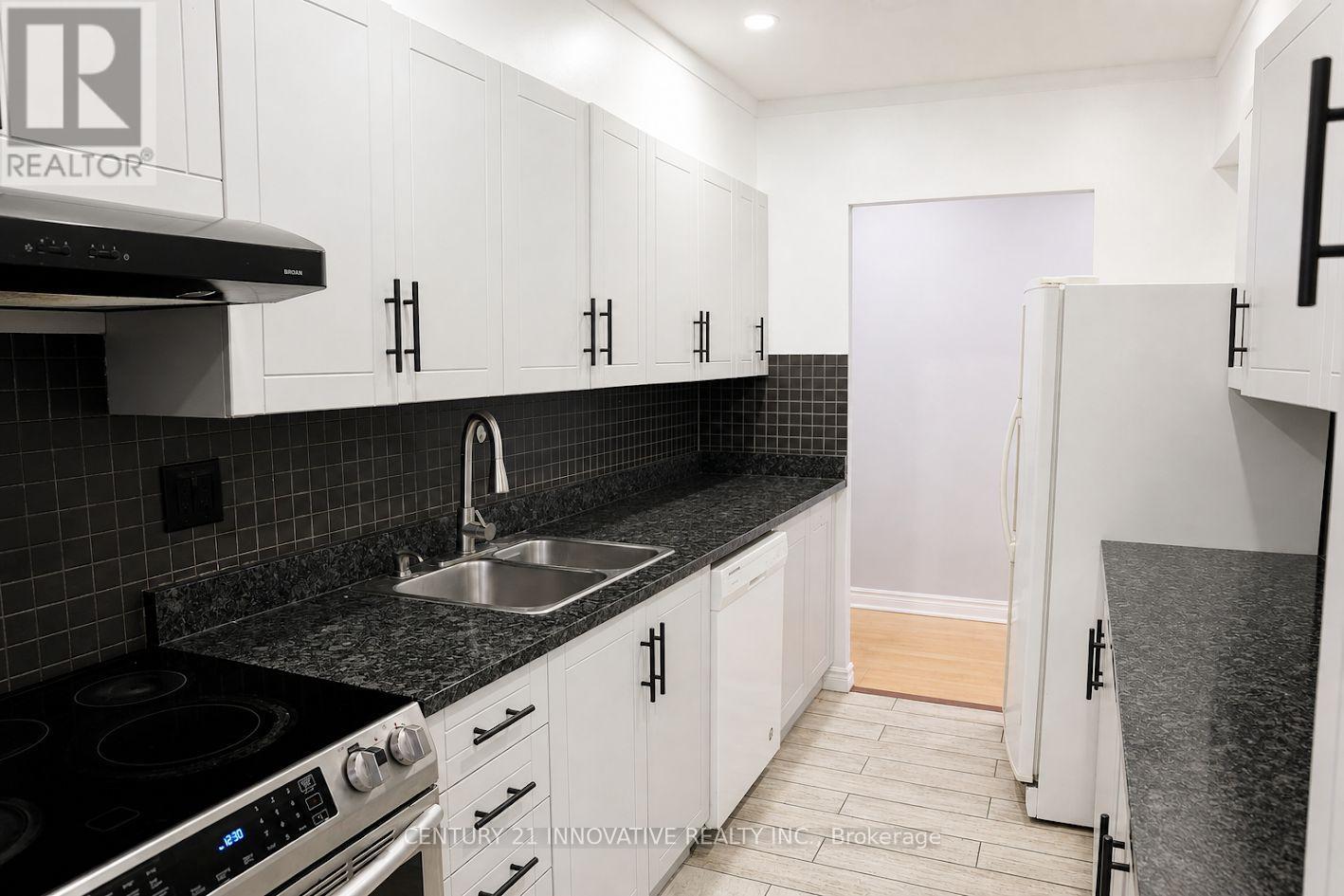 101 - 936 Glen Street, Oshawa, Ontario L1J 5Z7 - Photo 11 - E13703980