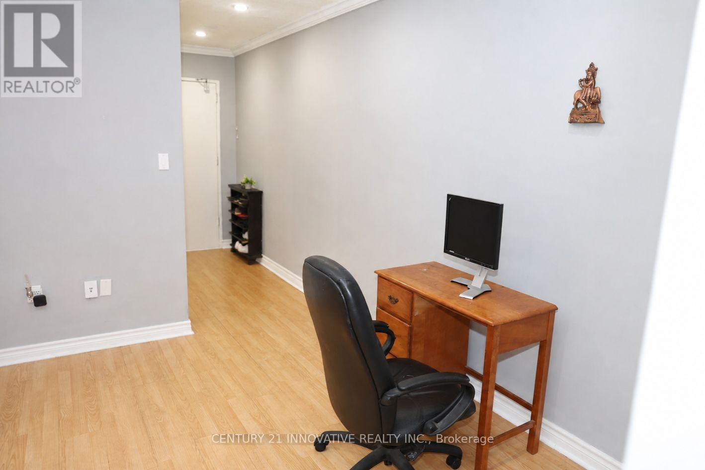 101 - 936 Glen Street, Oshawa, Ontario L1J 5Z7 - Photo 9 - E13703980